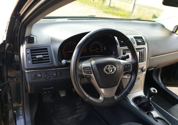 Toyota Avensis cena 33500 przebieg: 196000, rok produkcji 2011 z Sierpc małe 466
